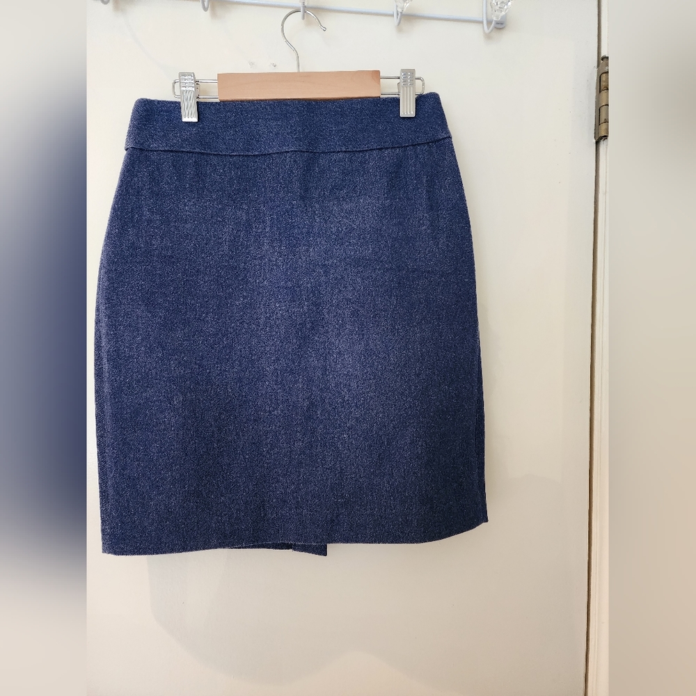 Banan Republic pencil denim skirt